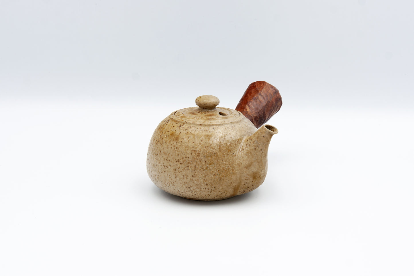 Kyūsu Teapot