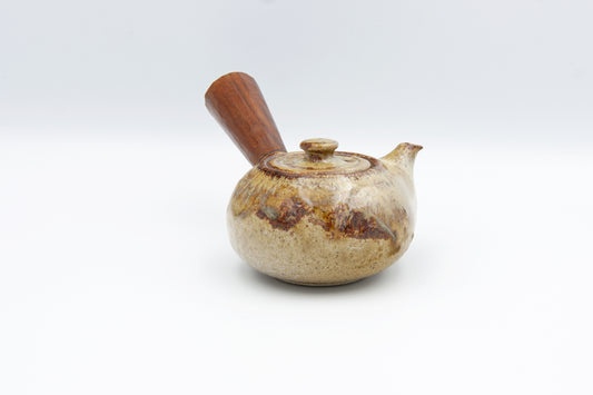 Kyūsu teapot