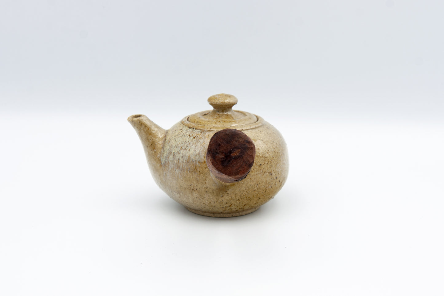 Kyūsu teapot