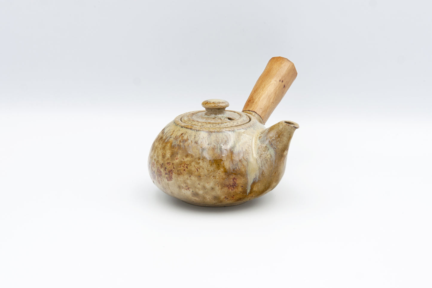 Kyūsu teapot