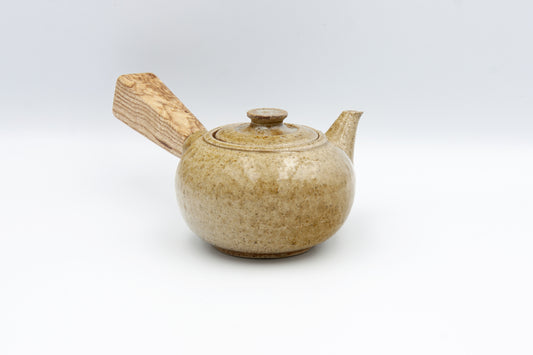 Kyūsu teapot