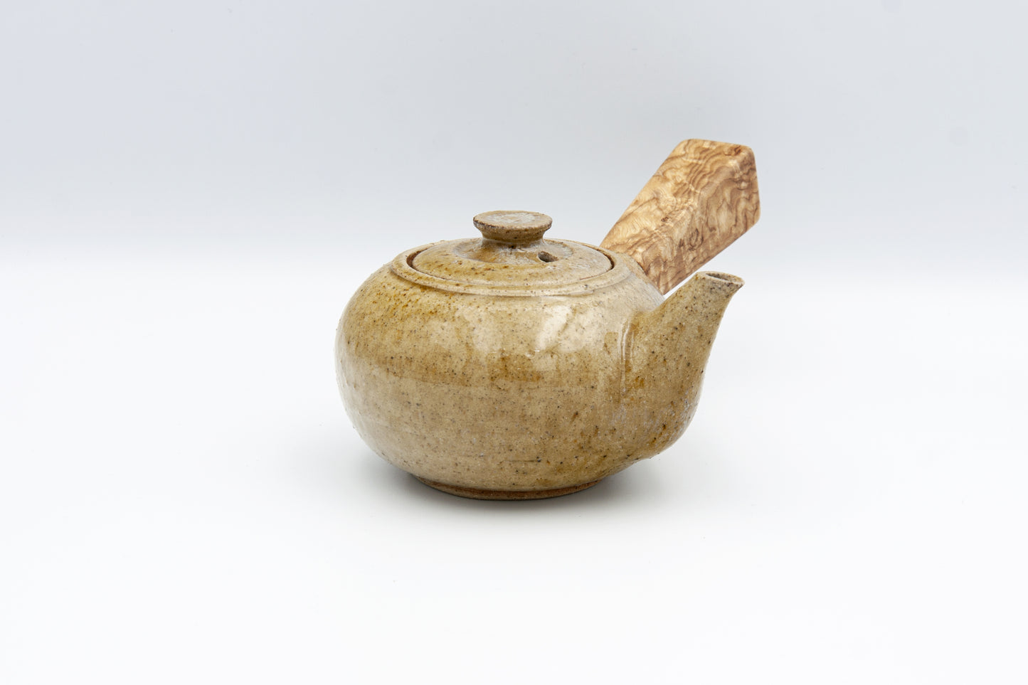 Kyūsu teapot