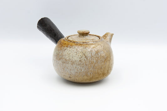 Kyūsu teapot