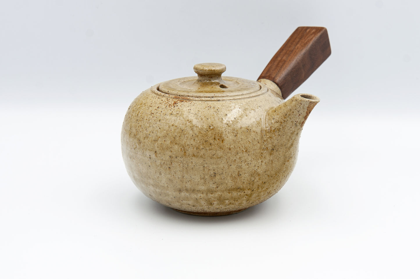 Kyūsu teapot