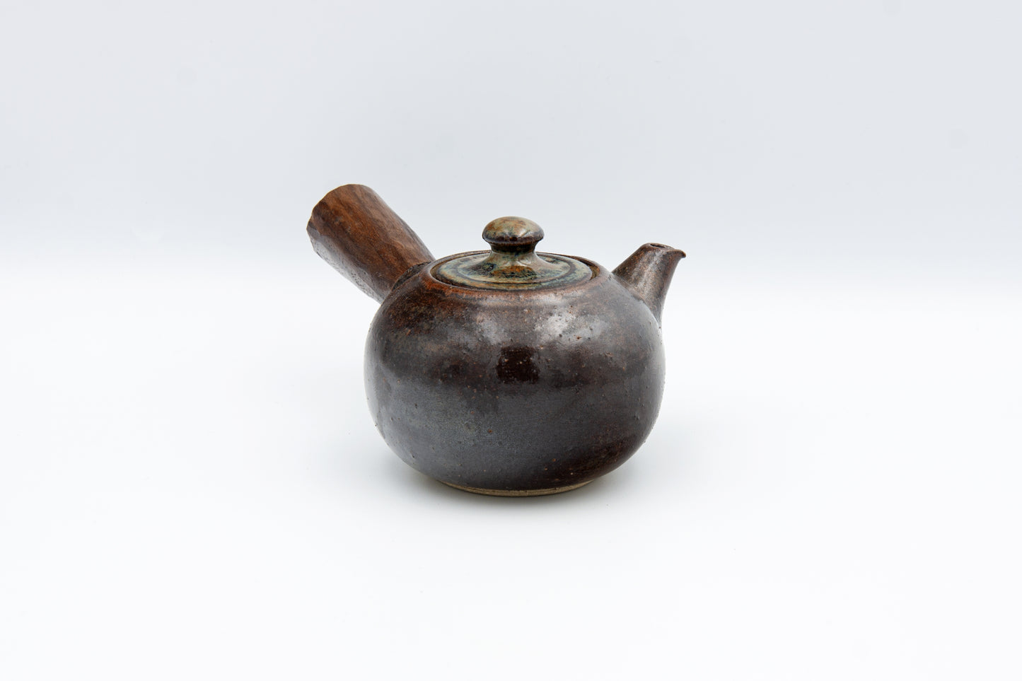 Kyūsu teapot, set with bowl