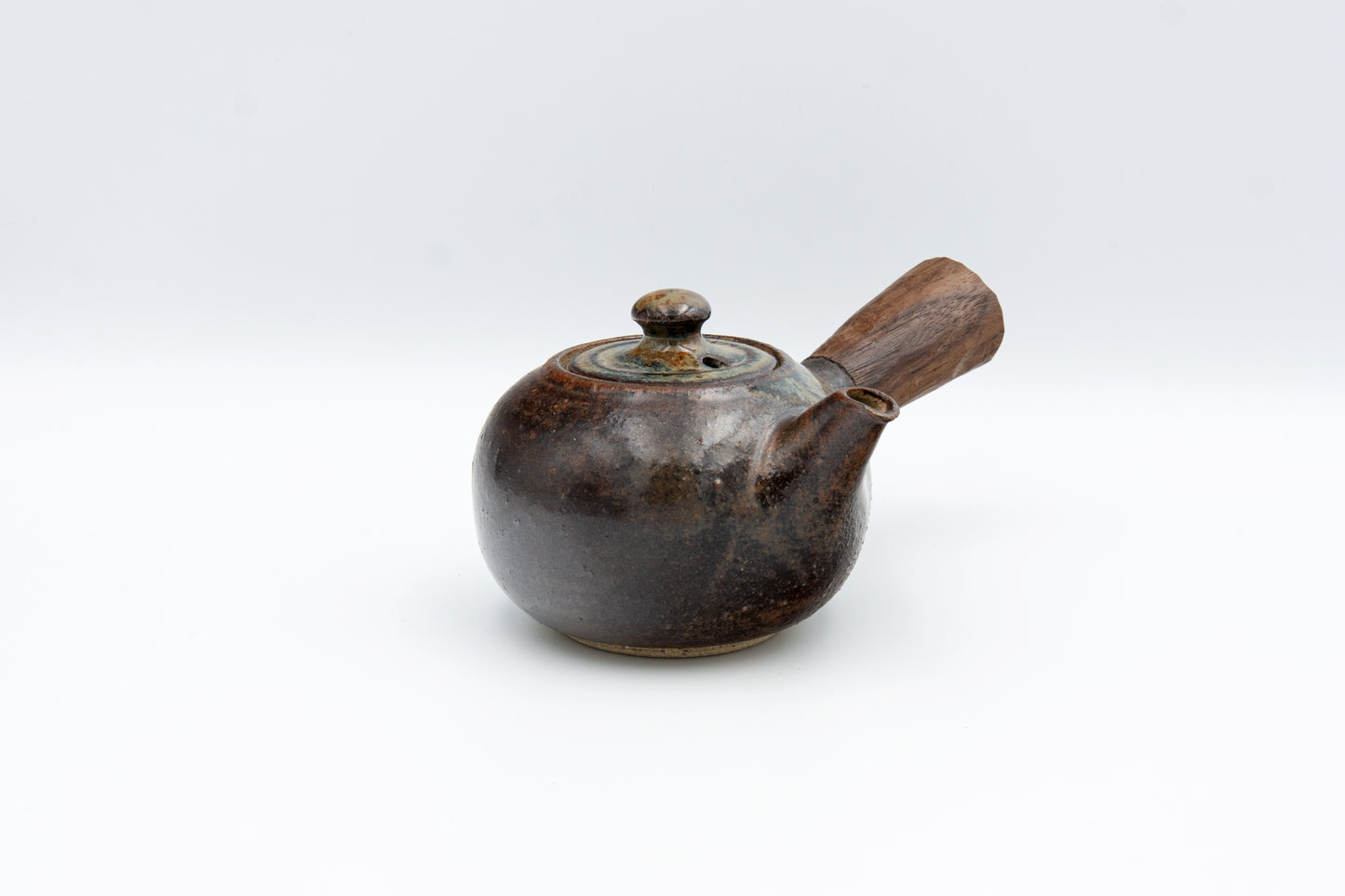 Kyūsu teapot, set with bowl