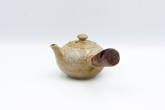 Kyūsu teapot